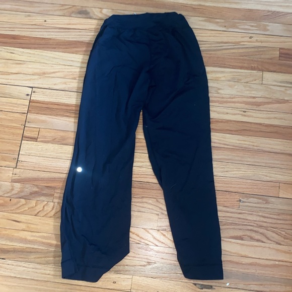 Lululemon flare leggings - Picture 3 of 4